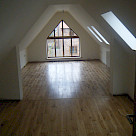 <p>Solid oak pre finished floor. Vale of Belvoir.</p>